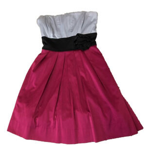 Speechless Strapless Mini Lined with Zipper and Tie